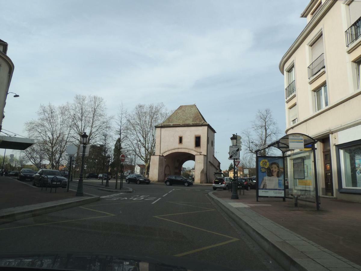 Appart'Azur Haguenau - Centre Grand'Rue - Logements Entiers Pour Voyageur Pro エクステリア 写真